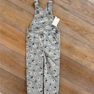 Wild Wawa Lilian Overalls in Daisy Print